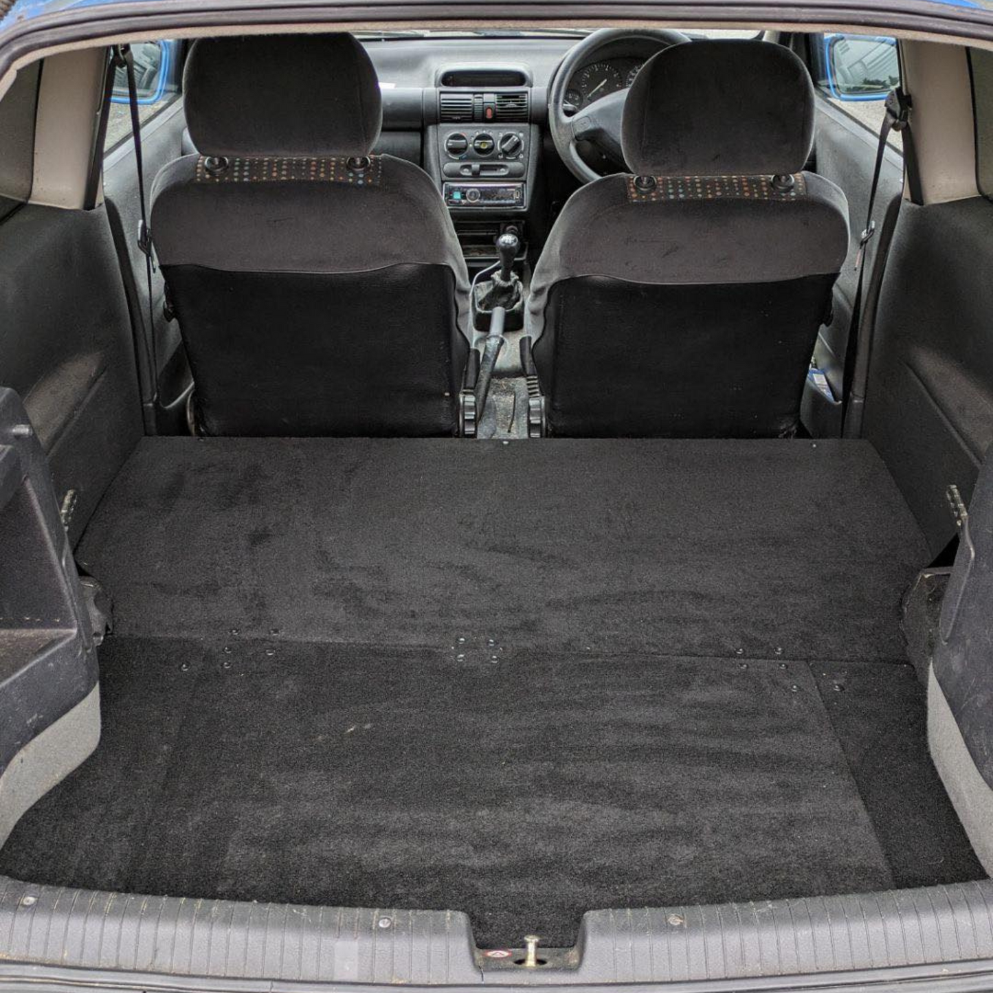 Vauxhall Corsa B Rear seat delete