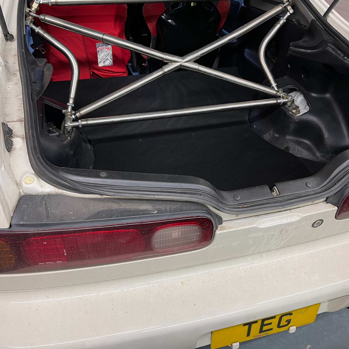 Honda Integra Mk3 DC2 Type R Rear Seat Delete