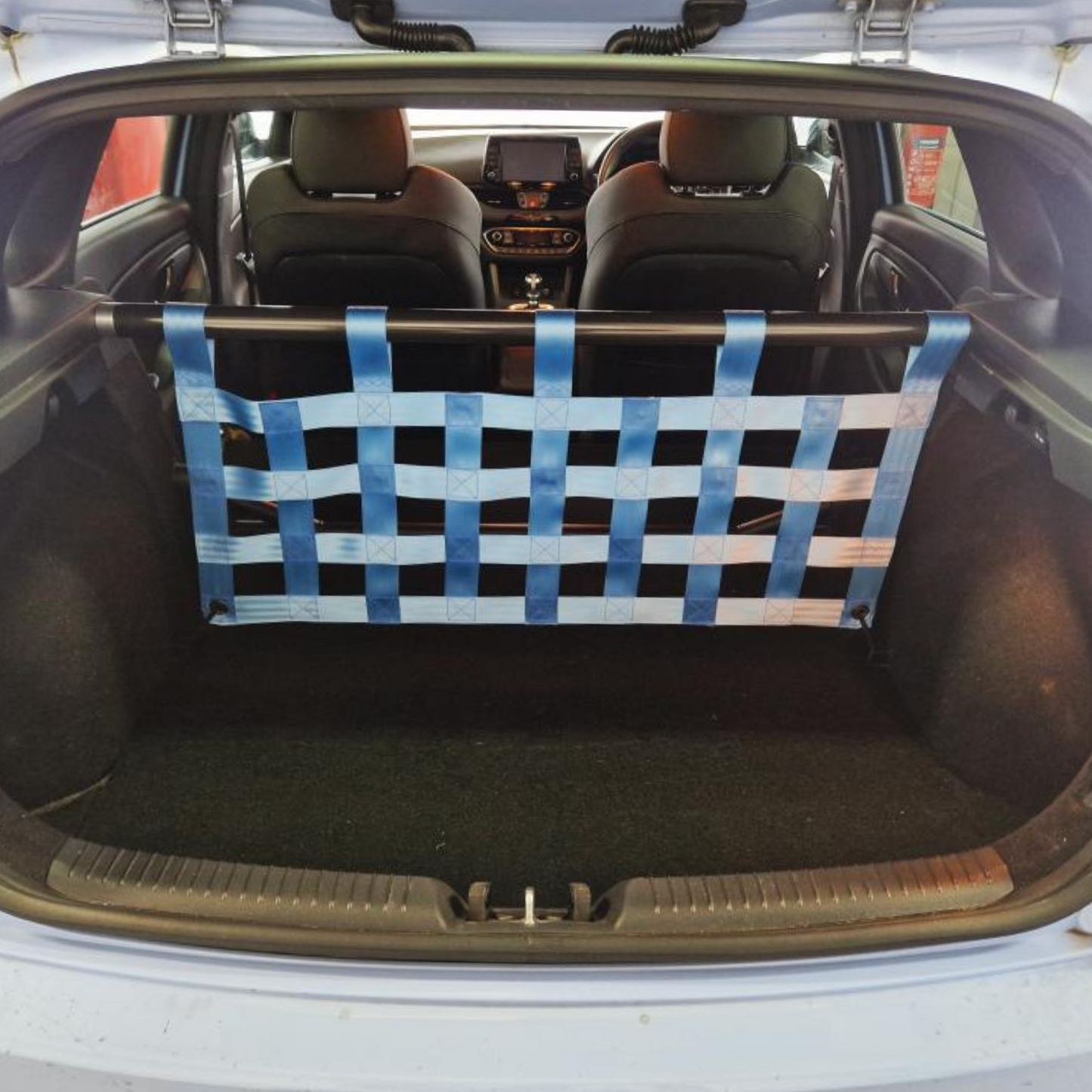 Hyundai i30N Strut bar and Cargo net