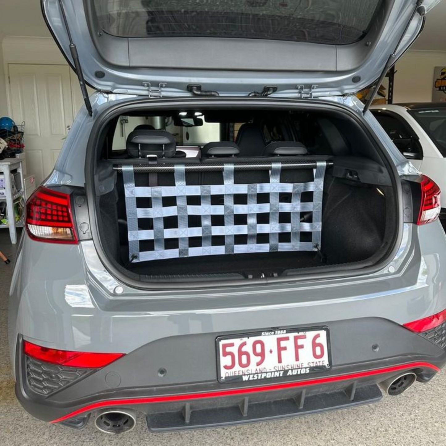 Hyundai i30N Strut bar and Cargo net