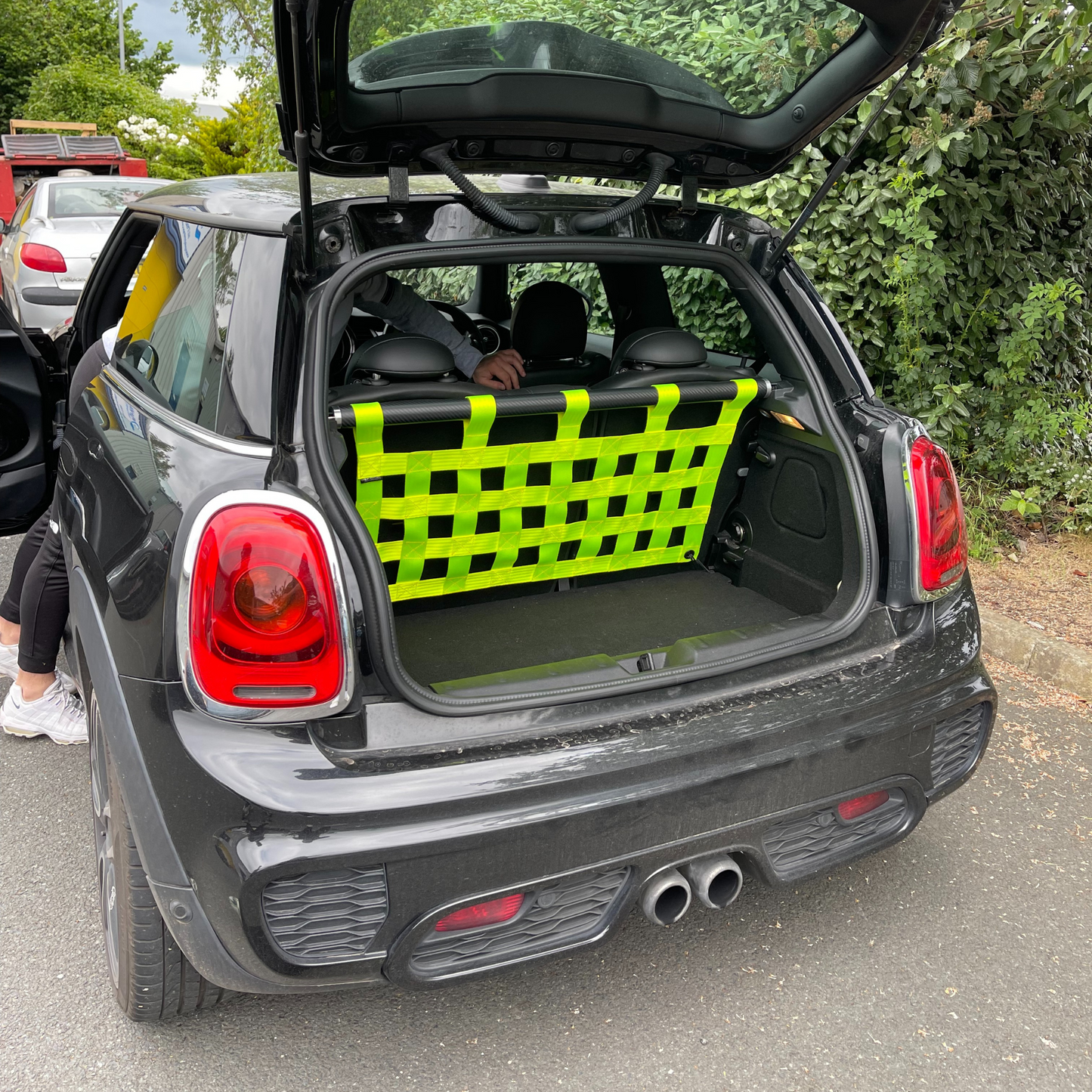 Mini Cooper S F56 Strut bar and Cargo net