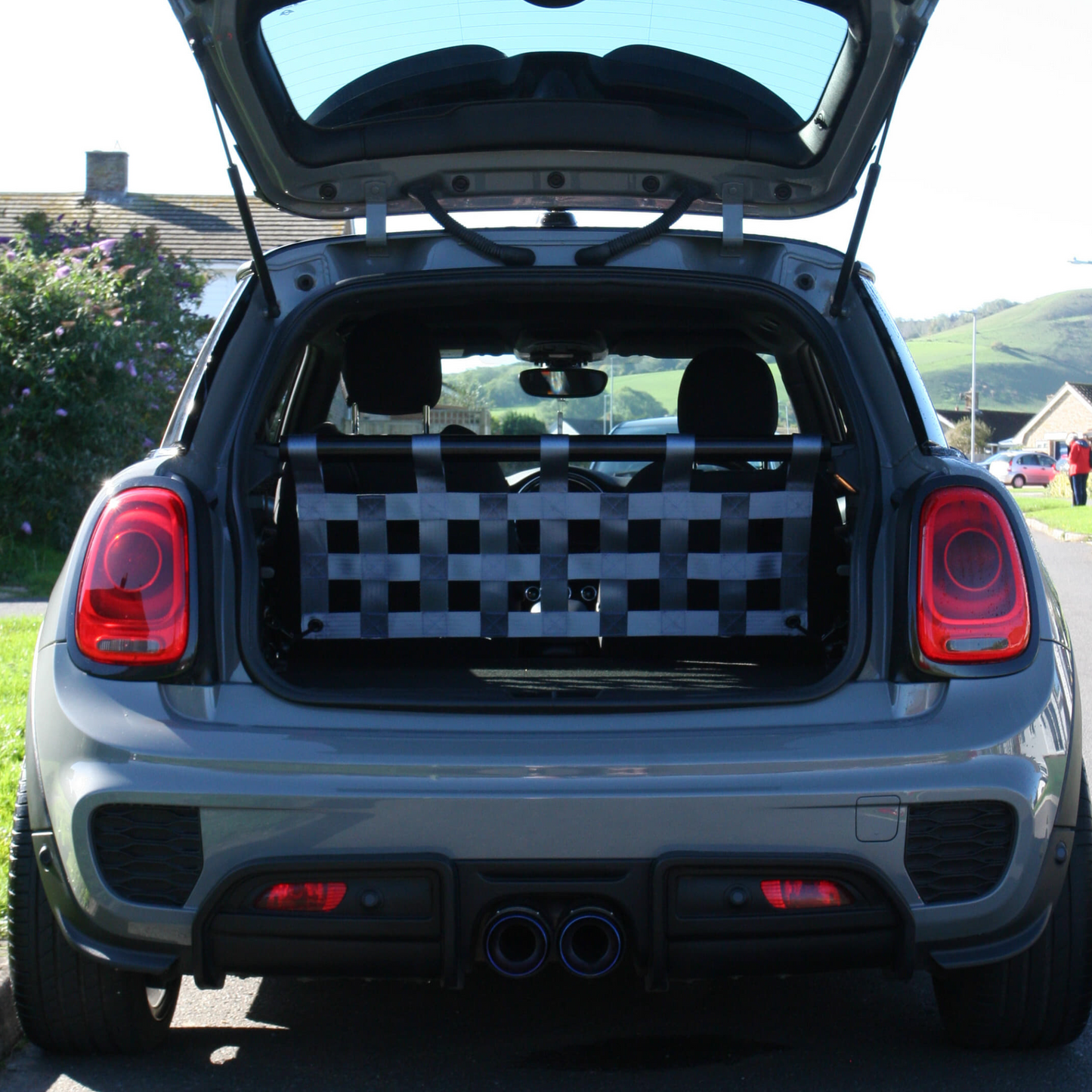 Mini Cooper S F56 Strut bar and Cargo net