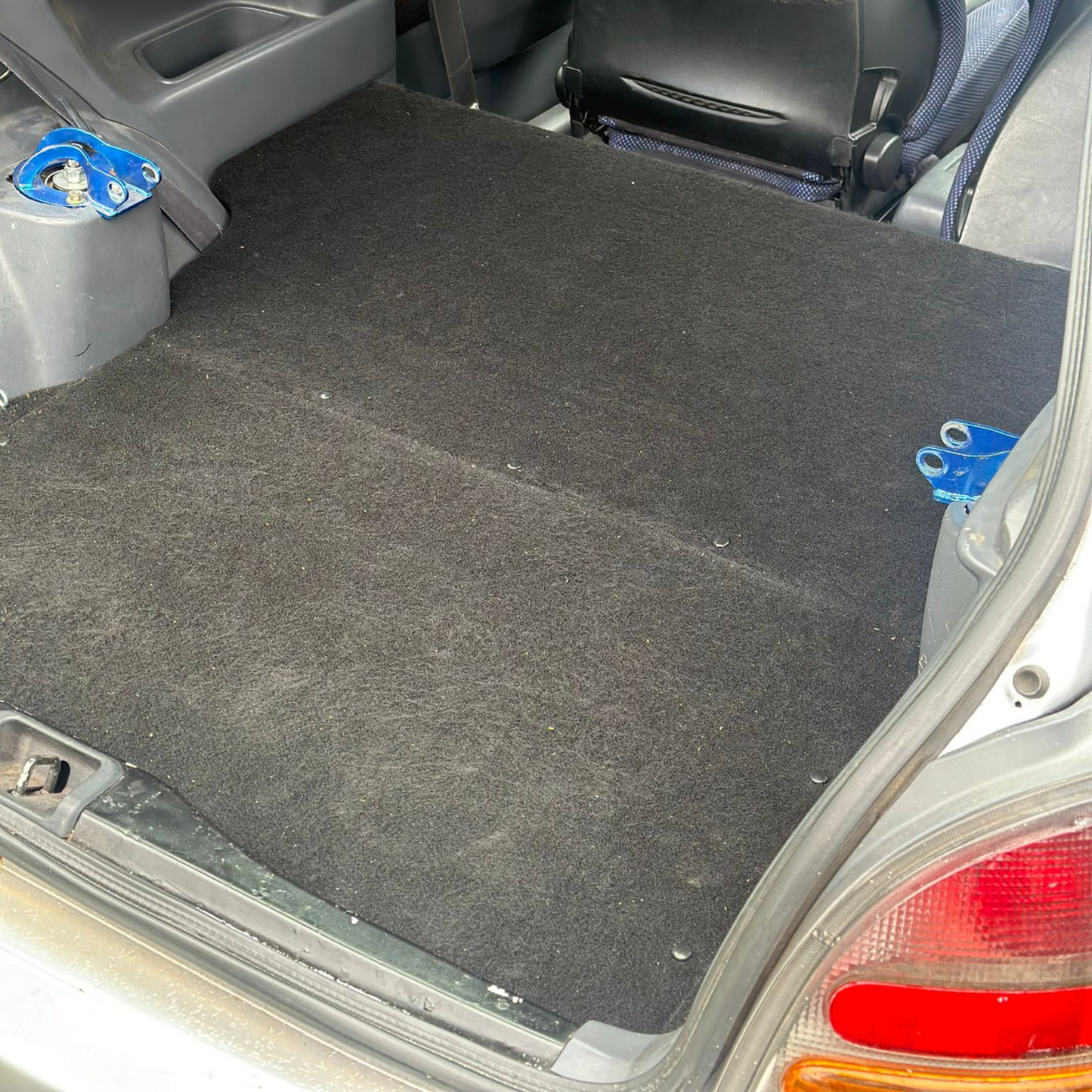 Toyota Starlet Glanza V EP91 Rear seat delete