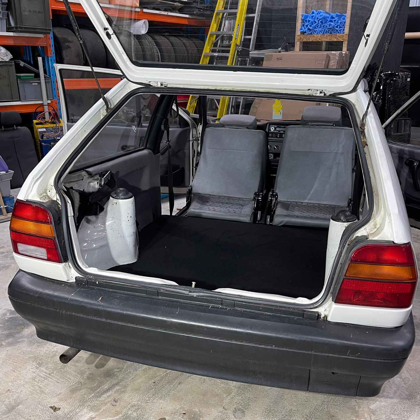 VW Polo MK2 F Rear seat delete