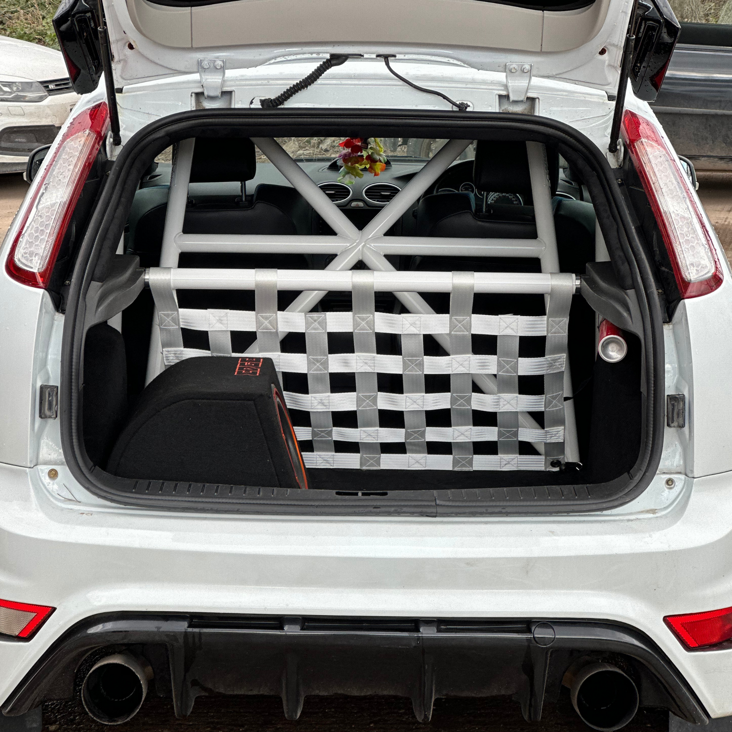 Ford Focus Mk2 ST 225 RS Strut bar and Cargo net