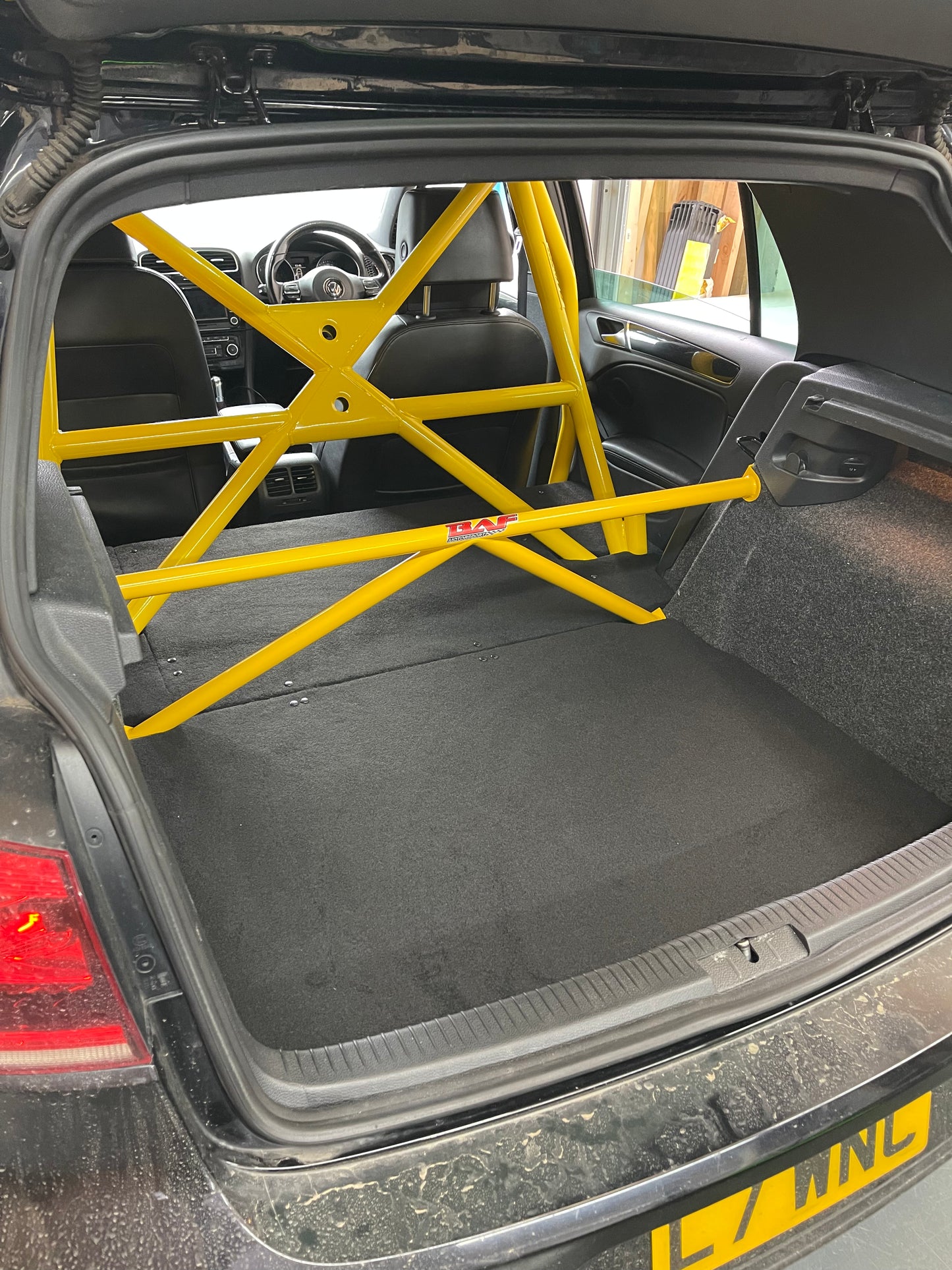 Volkswagen Golf Mk6 – Bolt In Half Cage