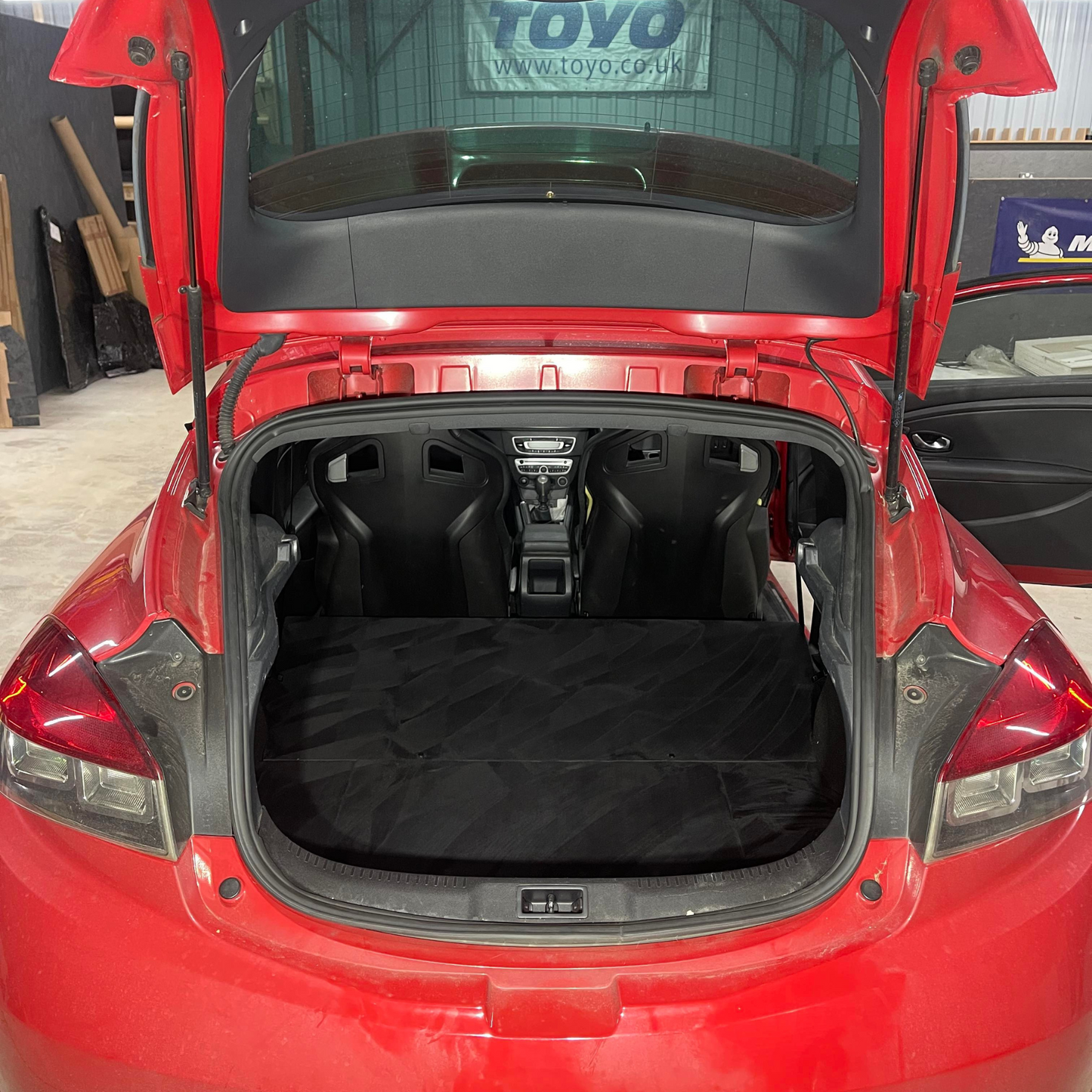 Renault Megane Mk3 RS 250 265 275 Rear seat delete