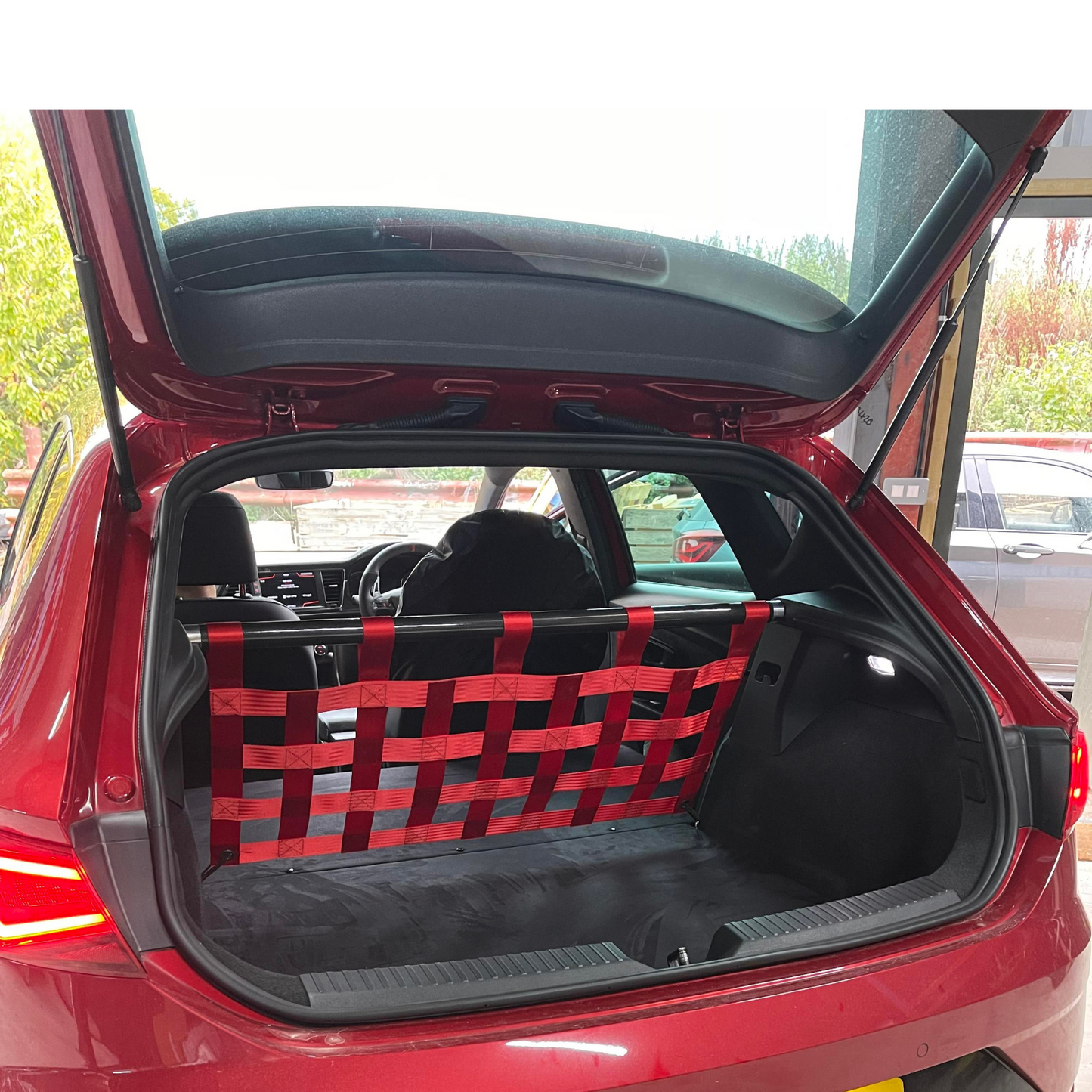 Seat Leon Mk3 Cupra R Strut bar and Cargo net