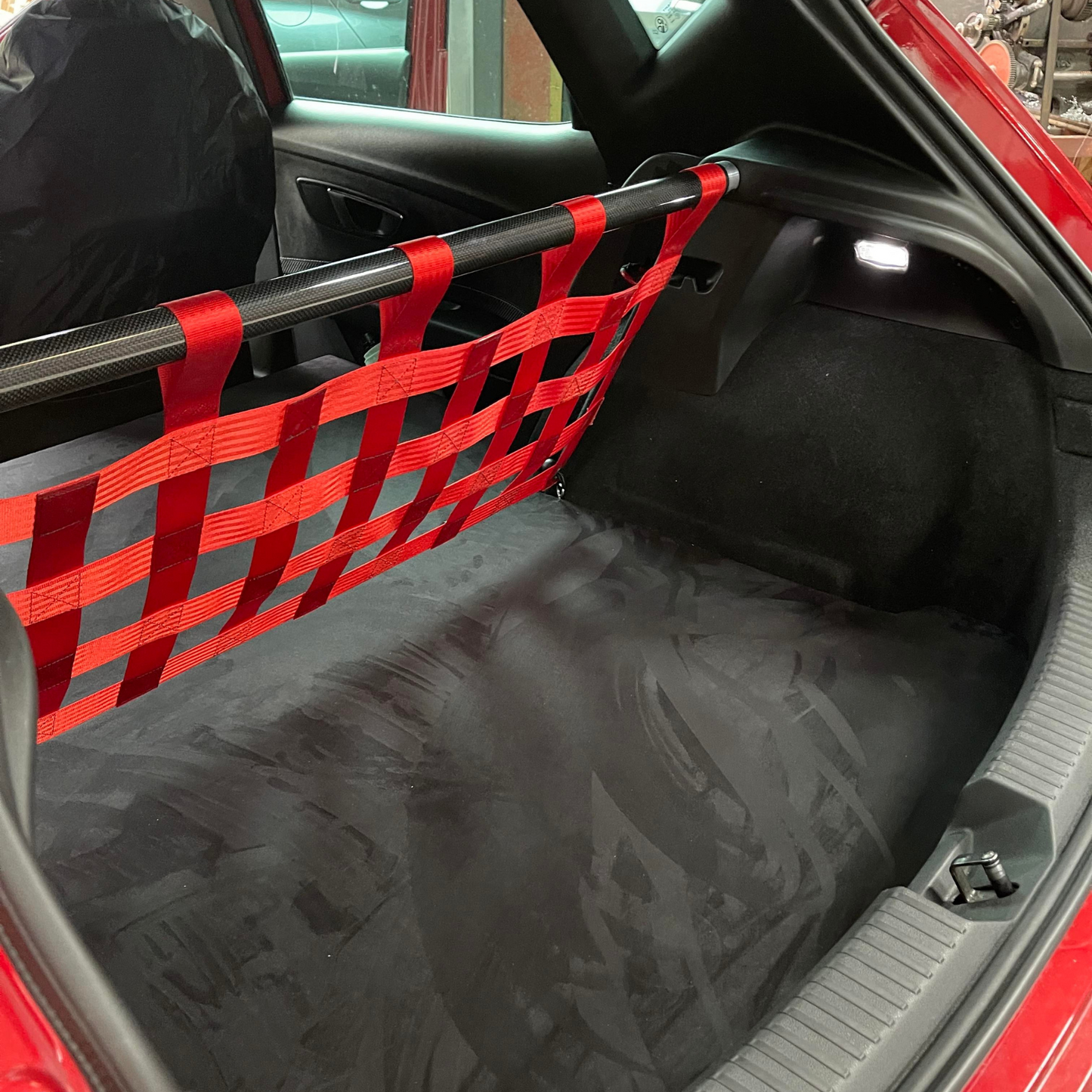 Seat Leon Mk3 Cupra R Strut bar and Cargo net